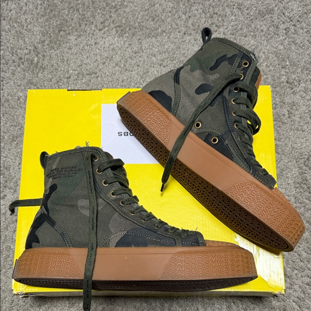 Marc Jacobs Black and Brown High-Top Sneakers - Picture 2 of 8